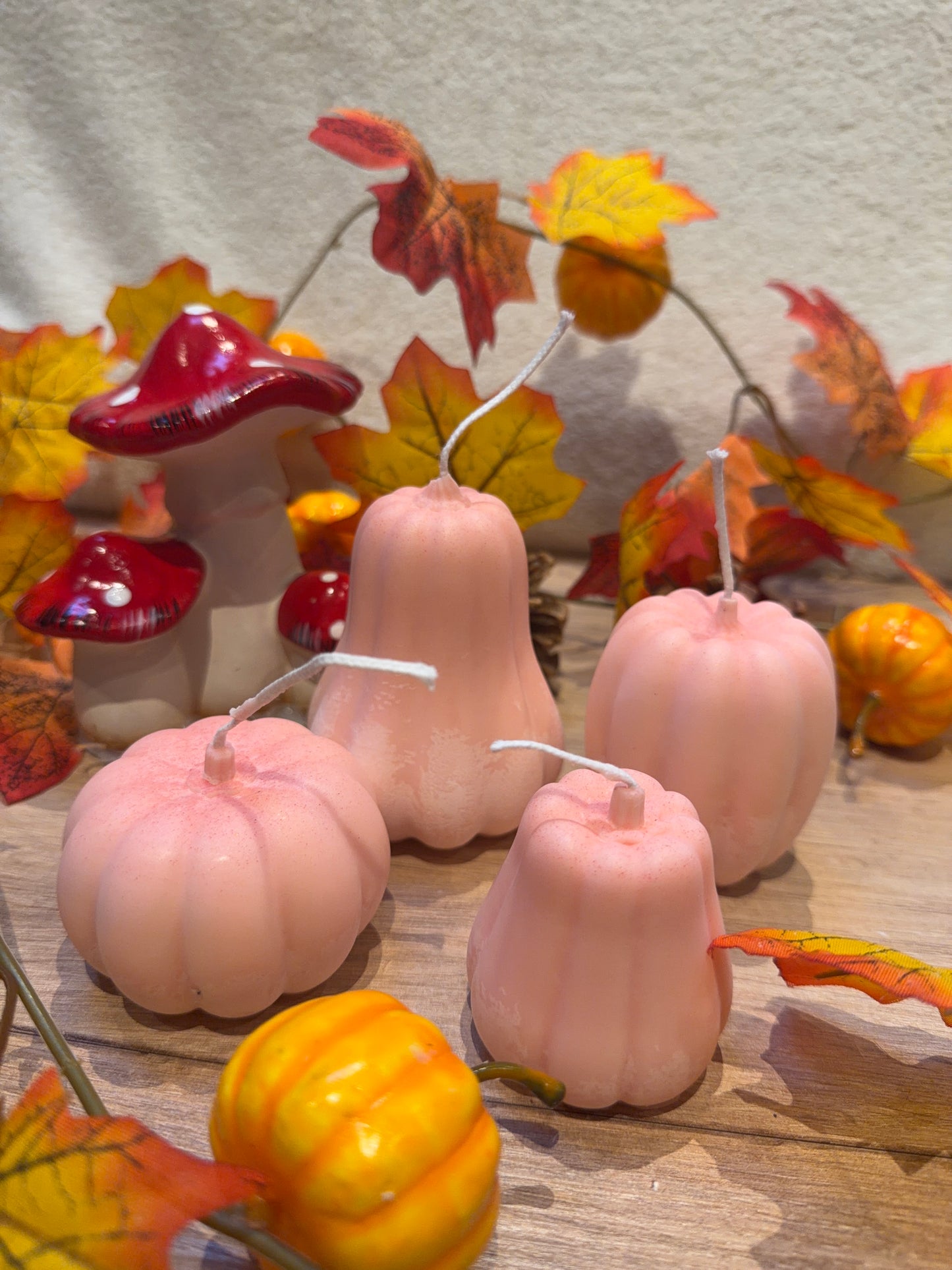 Pompoenparade - set van 4 handgemaakte kaarsen